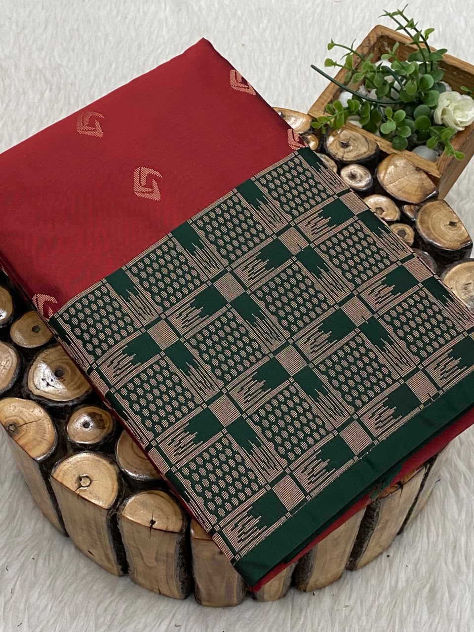 Vegan Elite Silk Saree