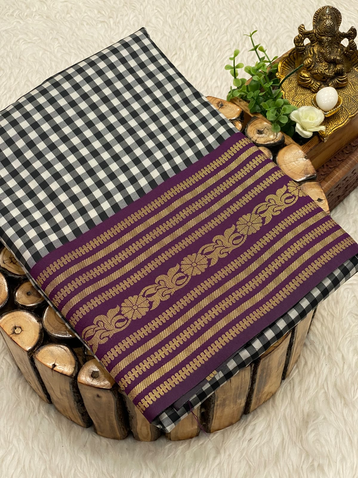 Product thumbnail 1