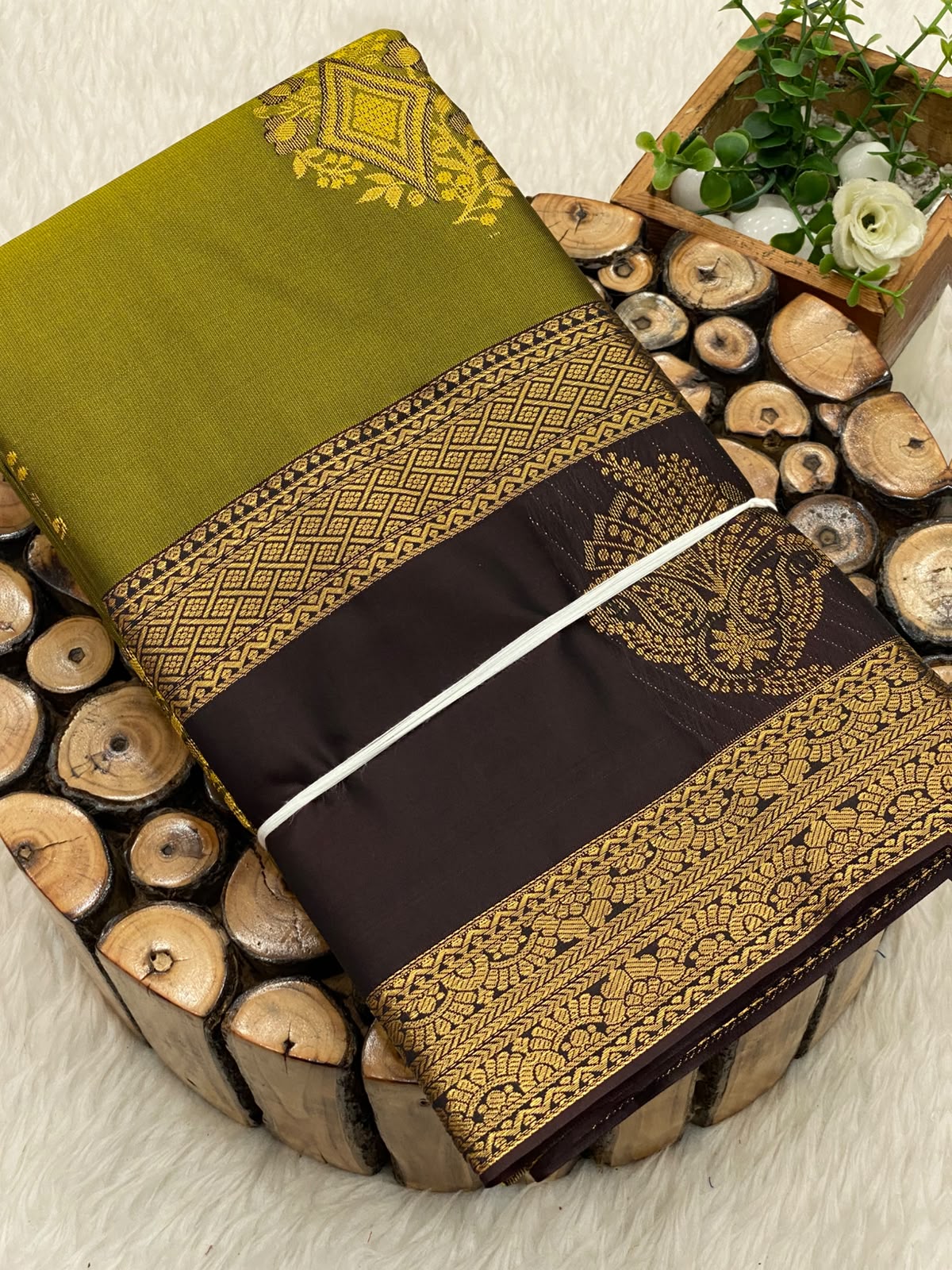 Vairaoosi Bridal Sarees