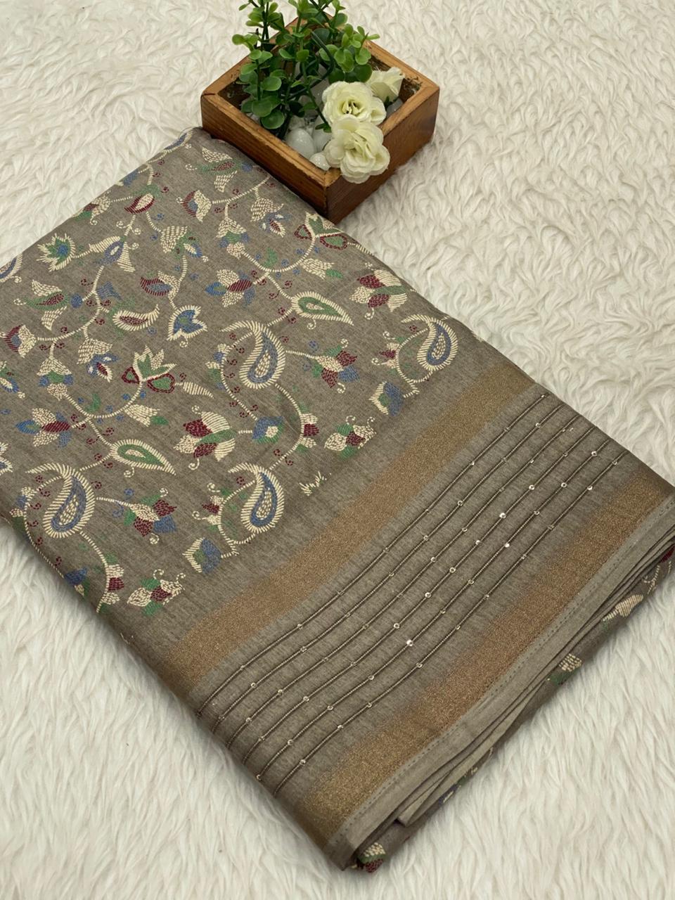 Border Sequence Dola Sarees
