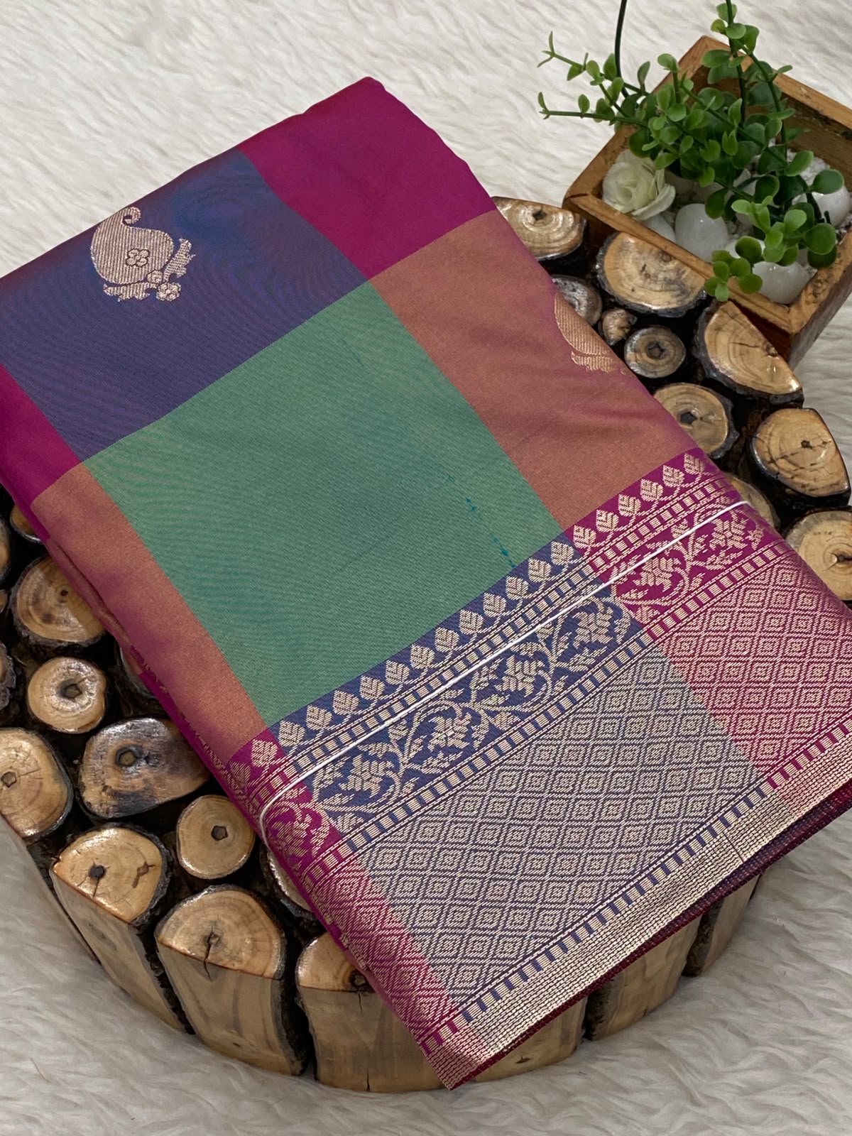 Paalum Pazhamum Katan Bridal Saree