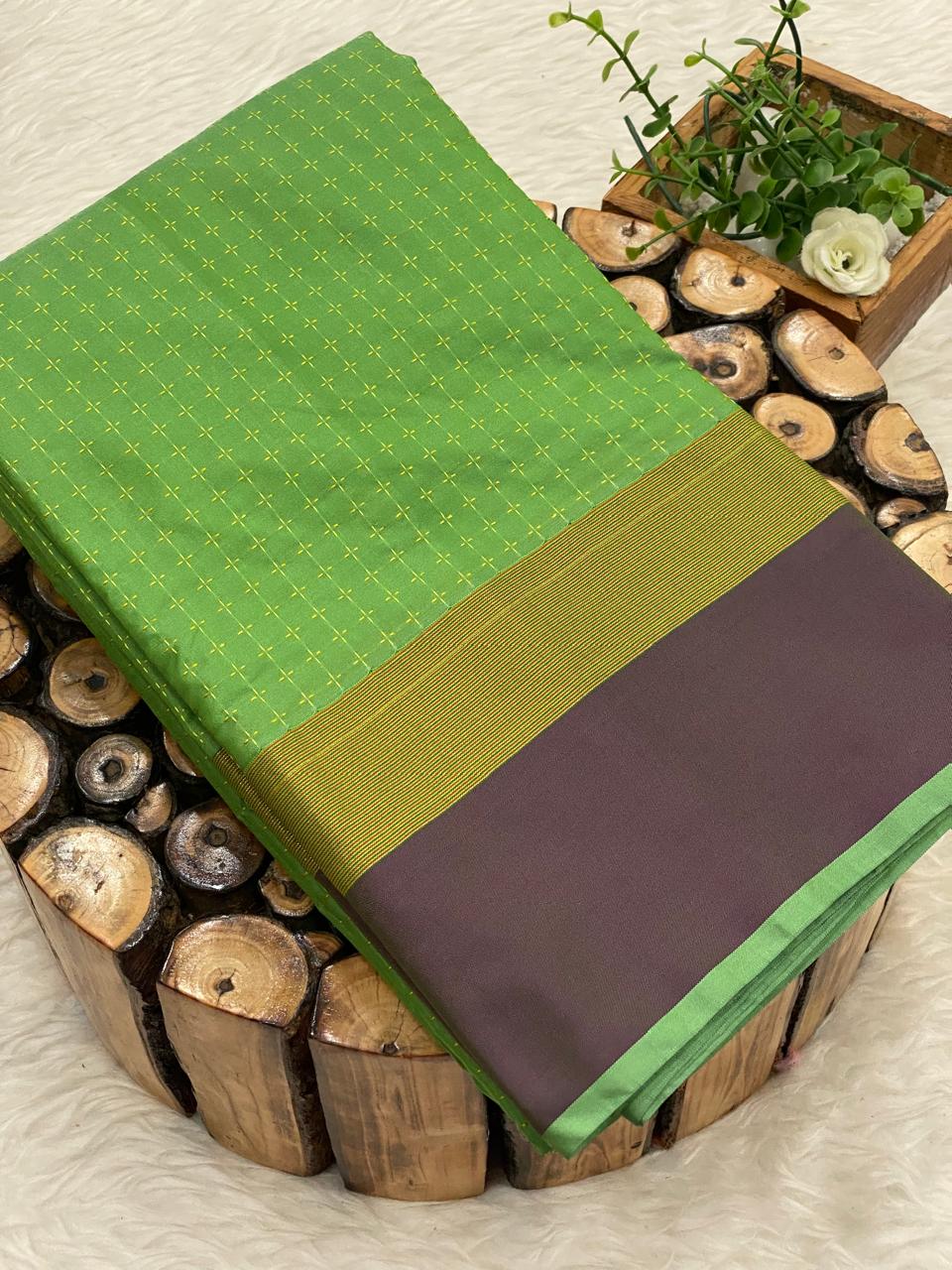Arani Pooja Dots Saree