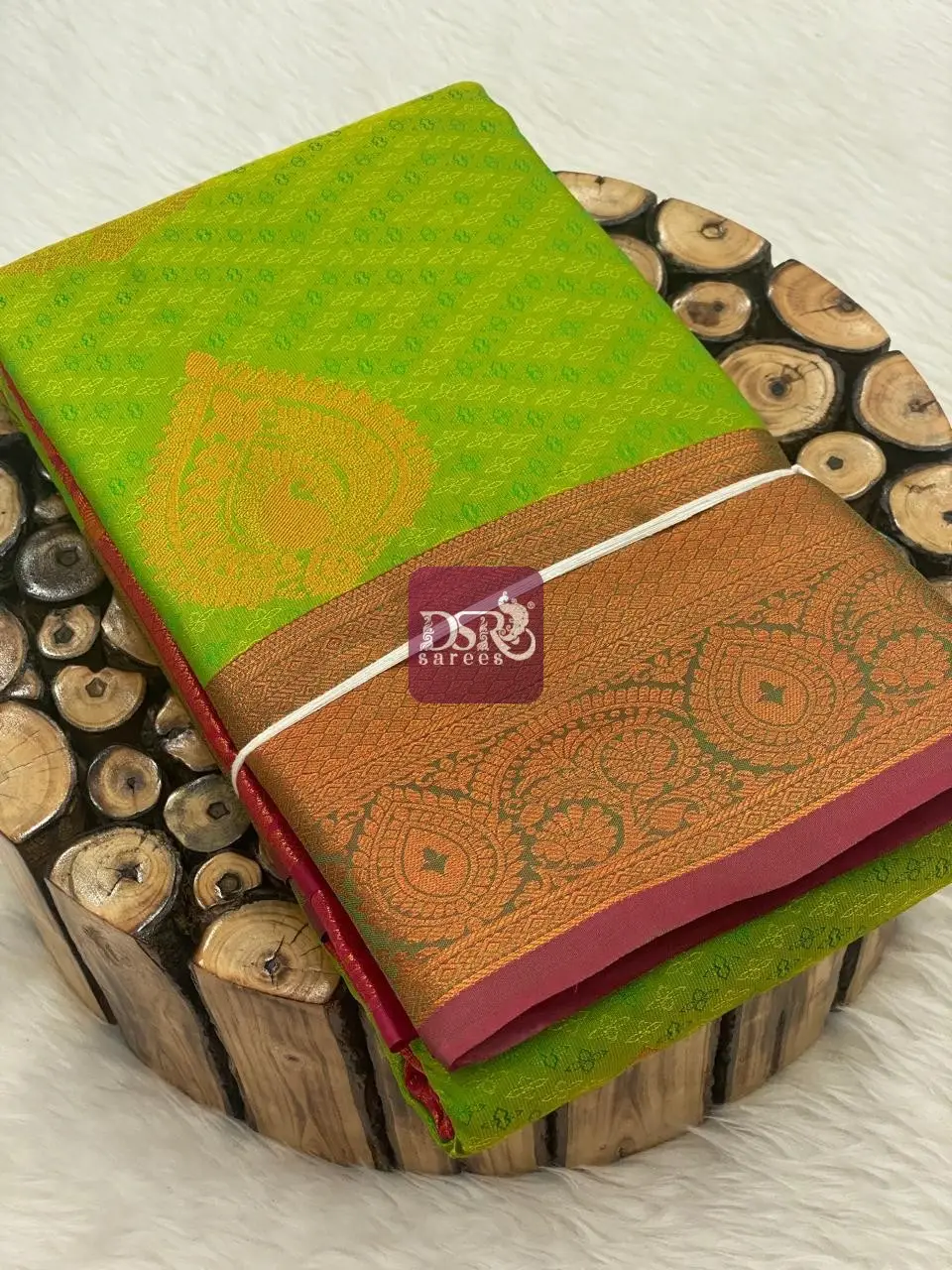 Self Embose Udal Butta Sarees