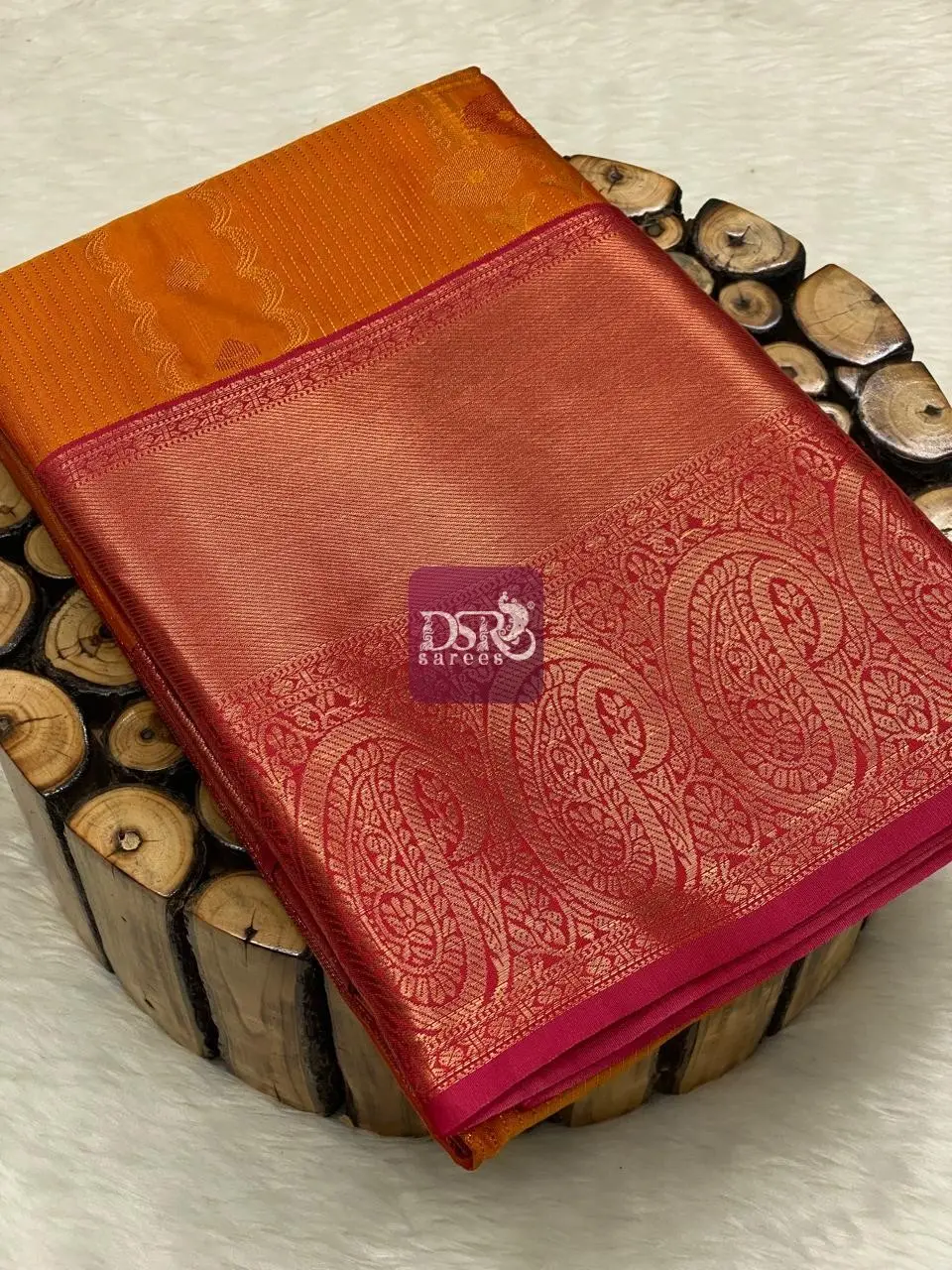 Premium Kanchi Lines Design