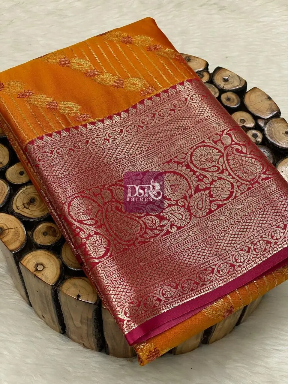 Premium Kanchi Lines Design