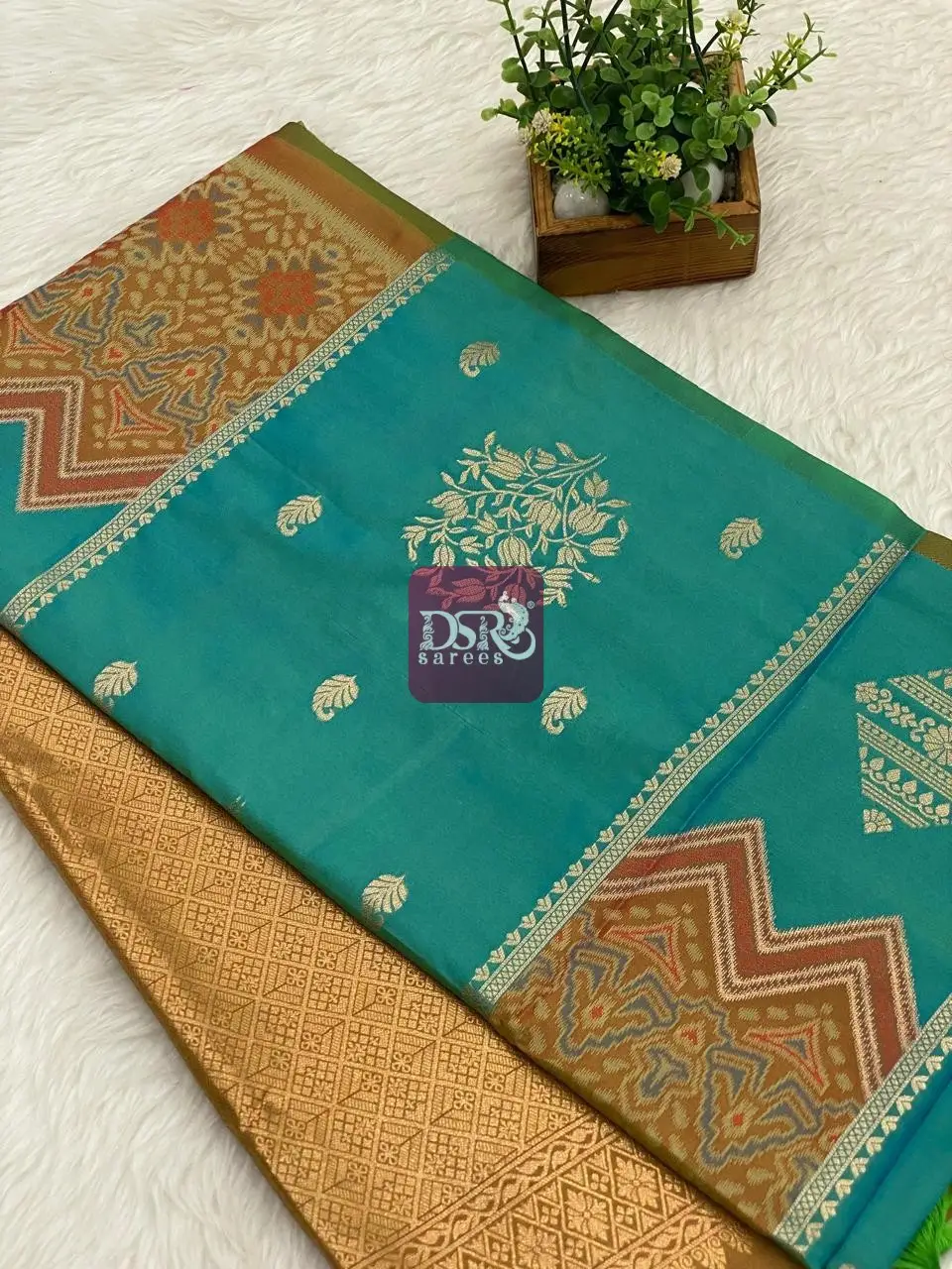 Pochampally Luxury Silk Saree