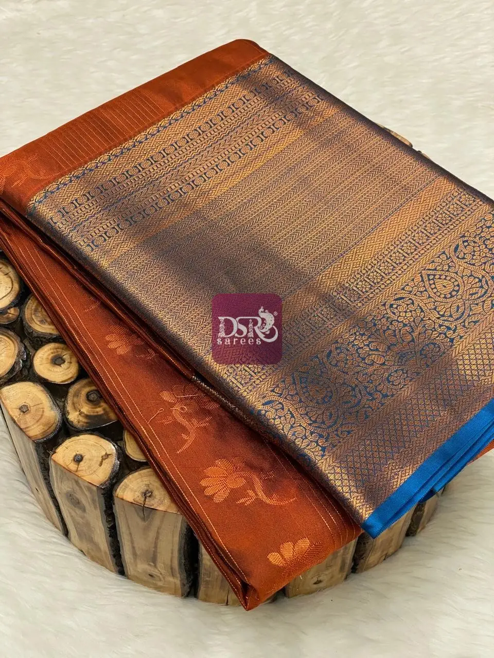 Premium Kanchi Lines Design