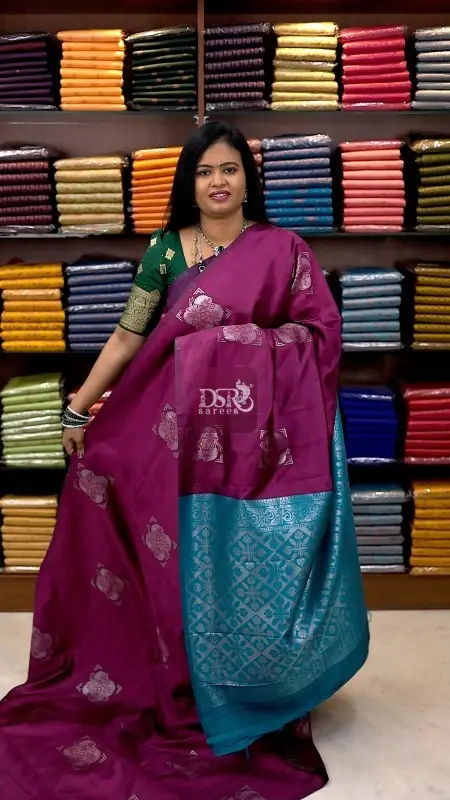 Borderless Emboss Sarees