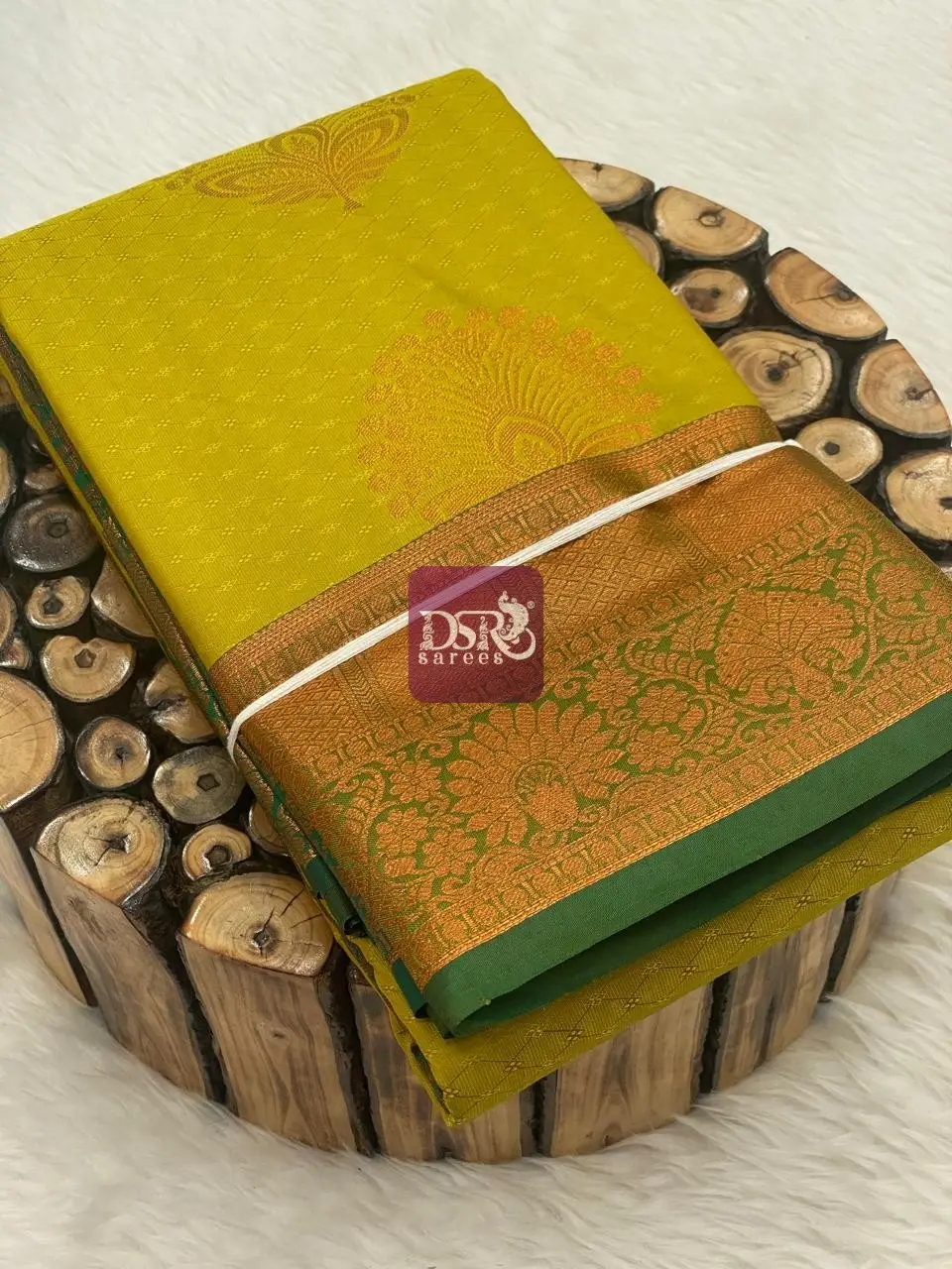 Self Embose Udal Butta Sarees