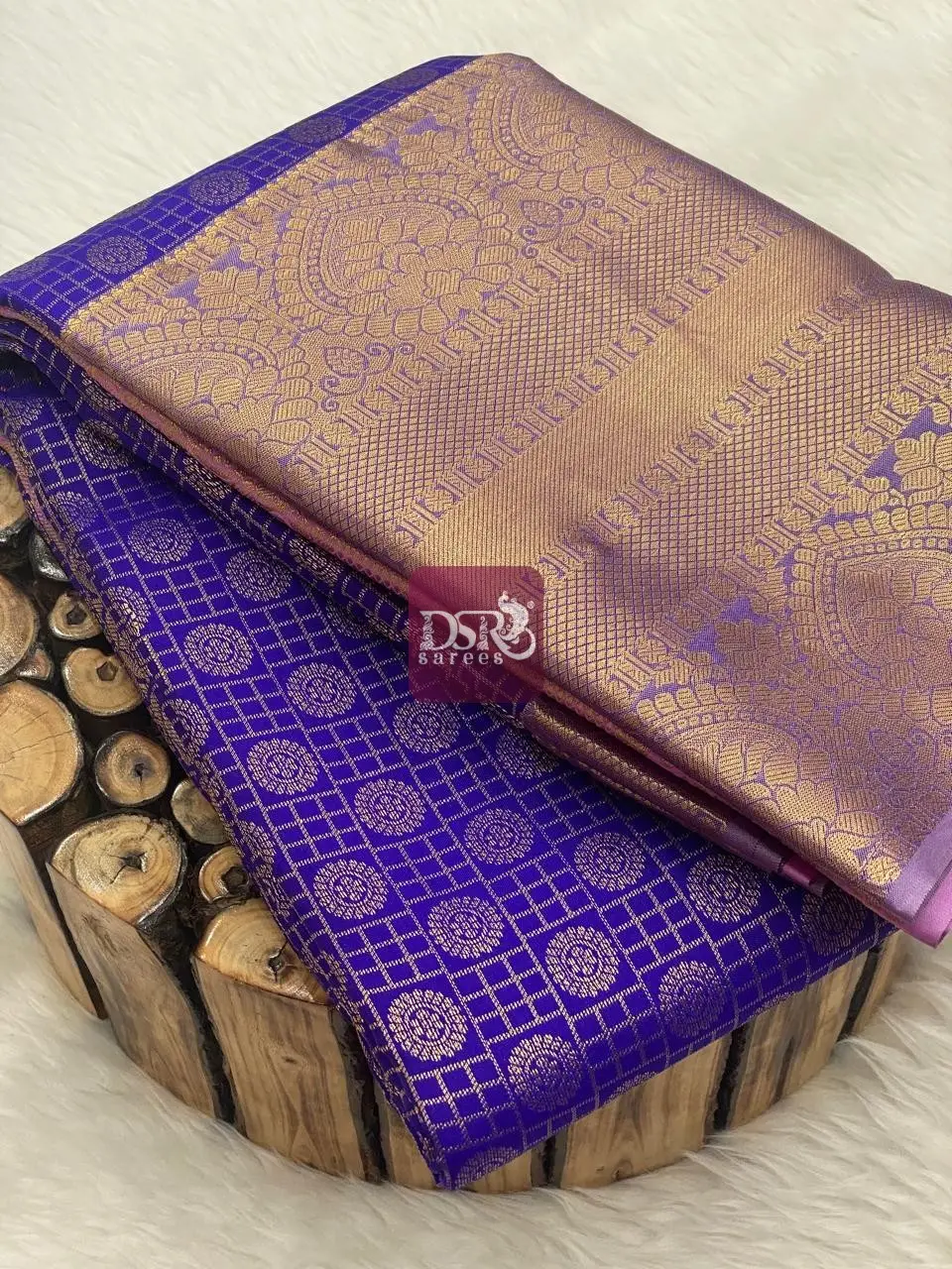 Vairaooshi Korvai Border Saree