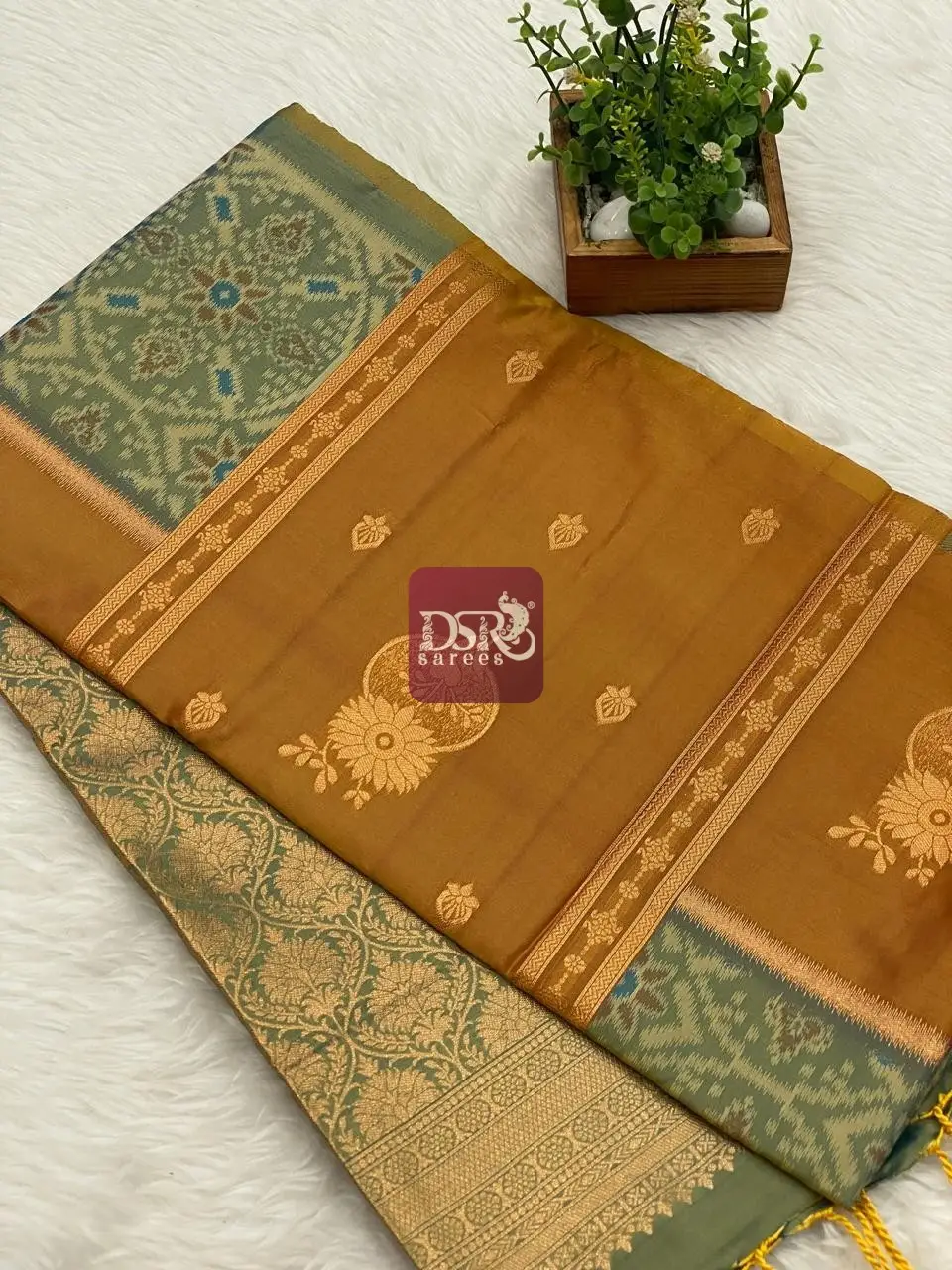 Pochampally Luxury Silk Saree