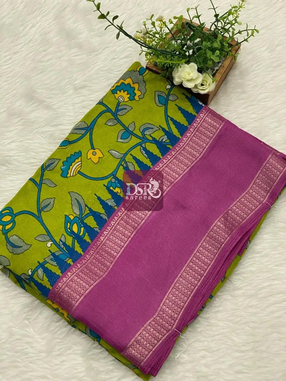 Dola Chiffon Saree