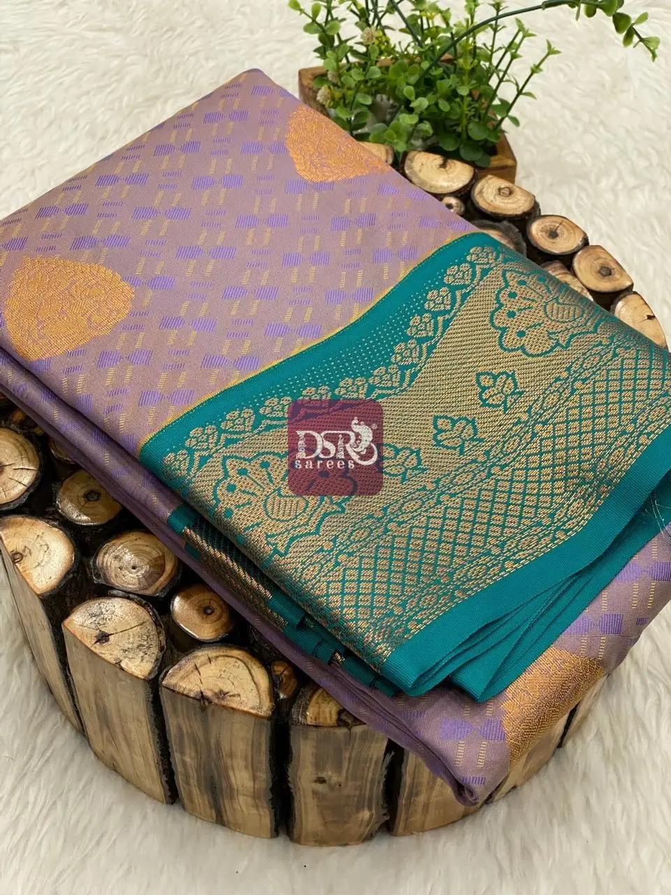 Korvai Border Embose Soft Silk