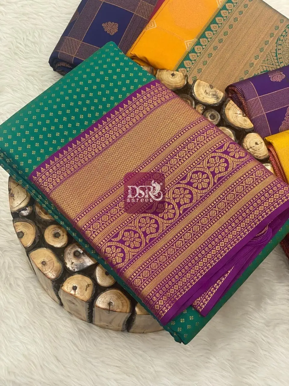 1000 Butta Korvai Border Saree