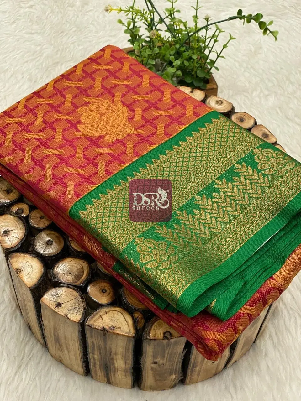 Korvai Border Embose Soft Silk
