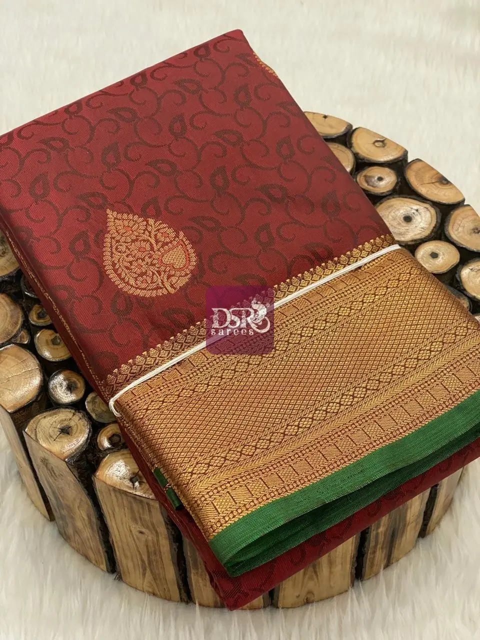 Jacquard Kanchi Pattu Sarees