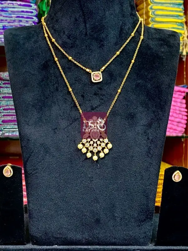 Double Layer Chain