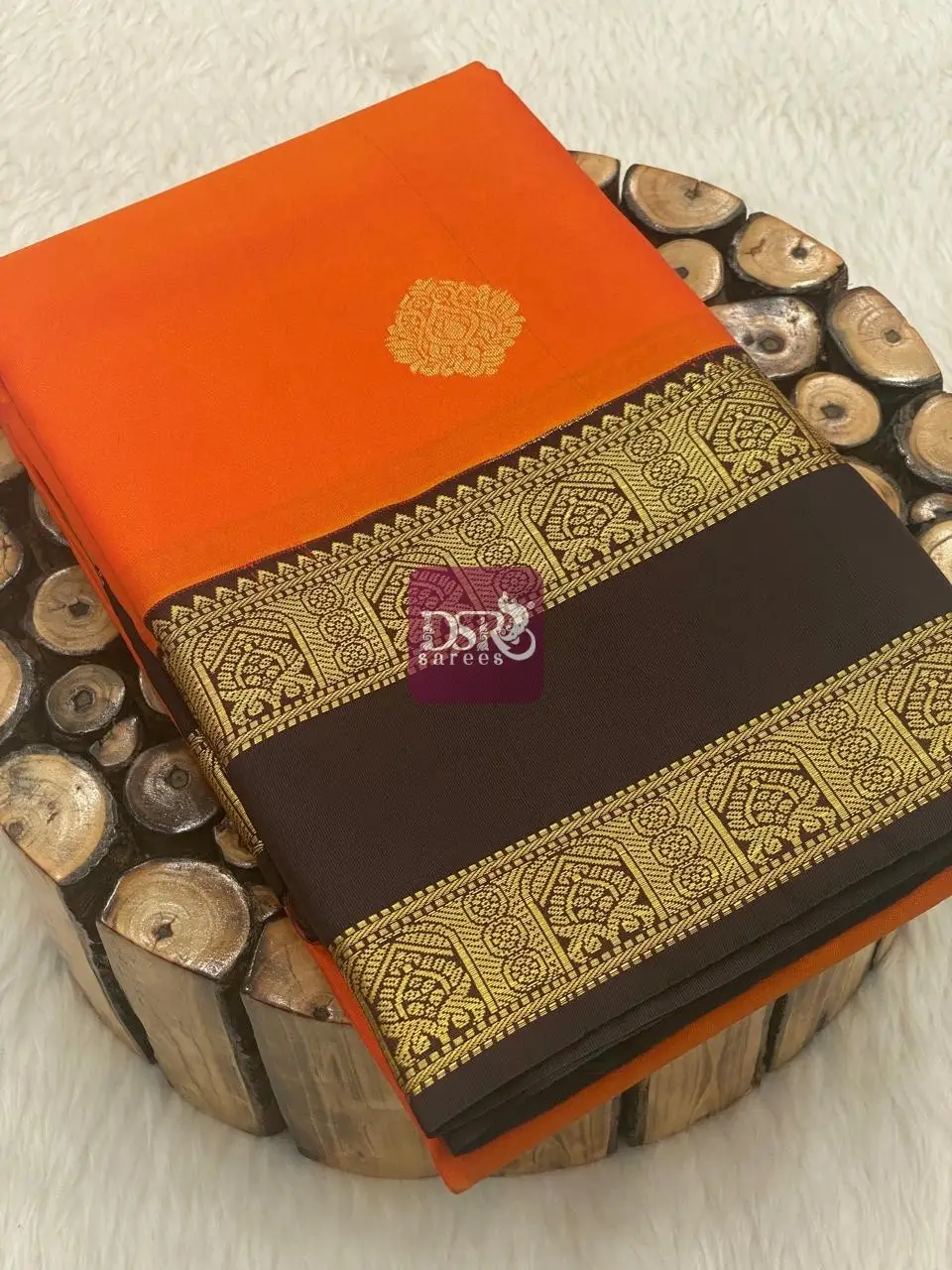 1000 Butta Korvai Border Saree
