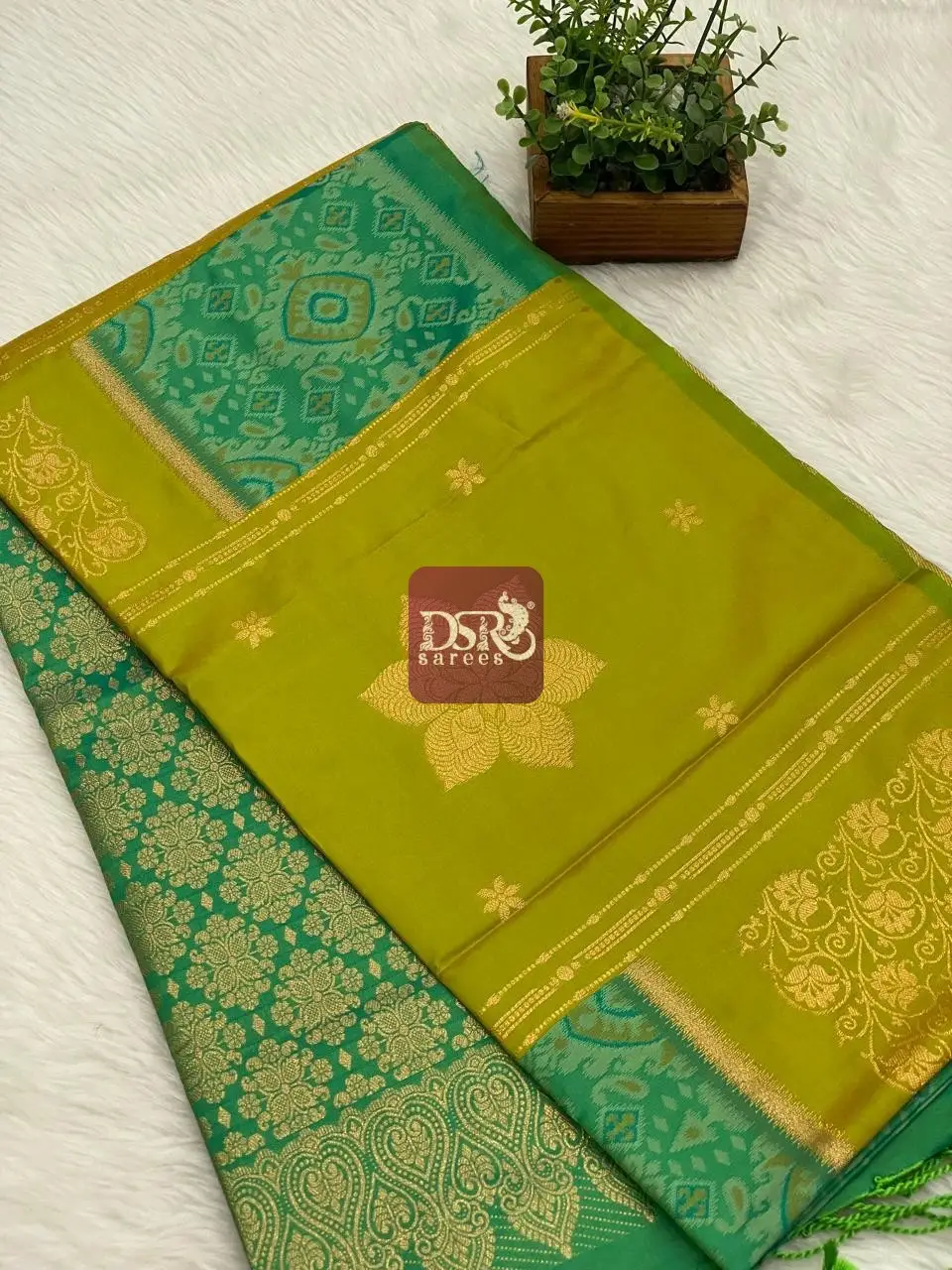Pochampally Luxury Silk Saree