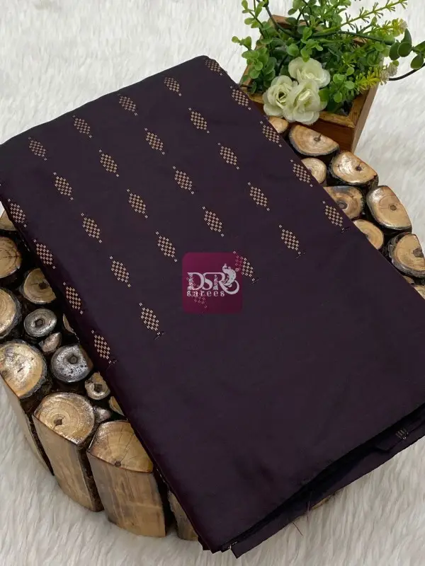 Arani Lakshadeepam Pattu Saree