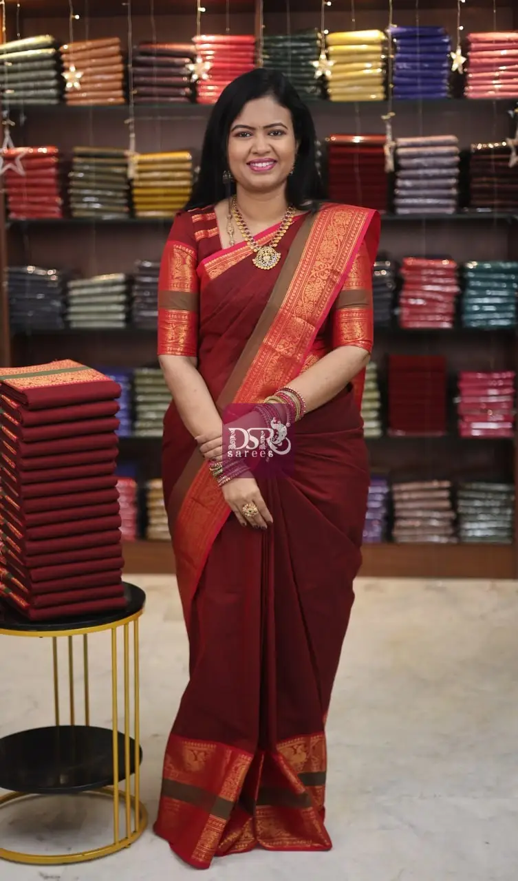 Chettinadu Cotton Sarees W/B