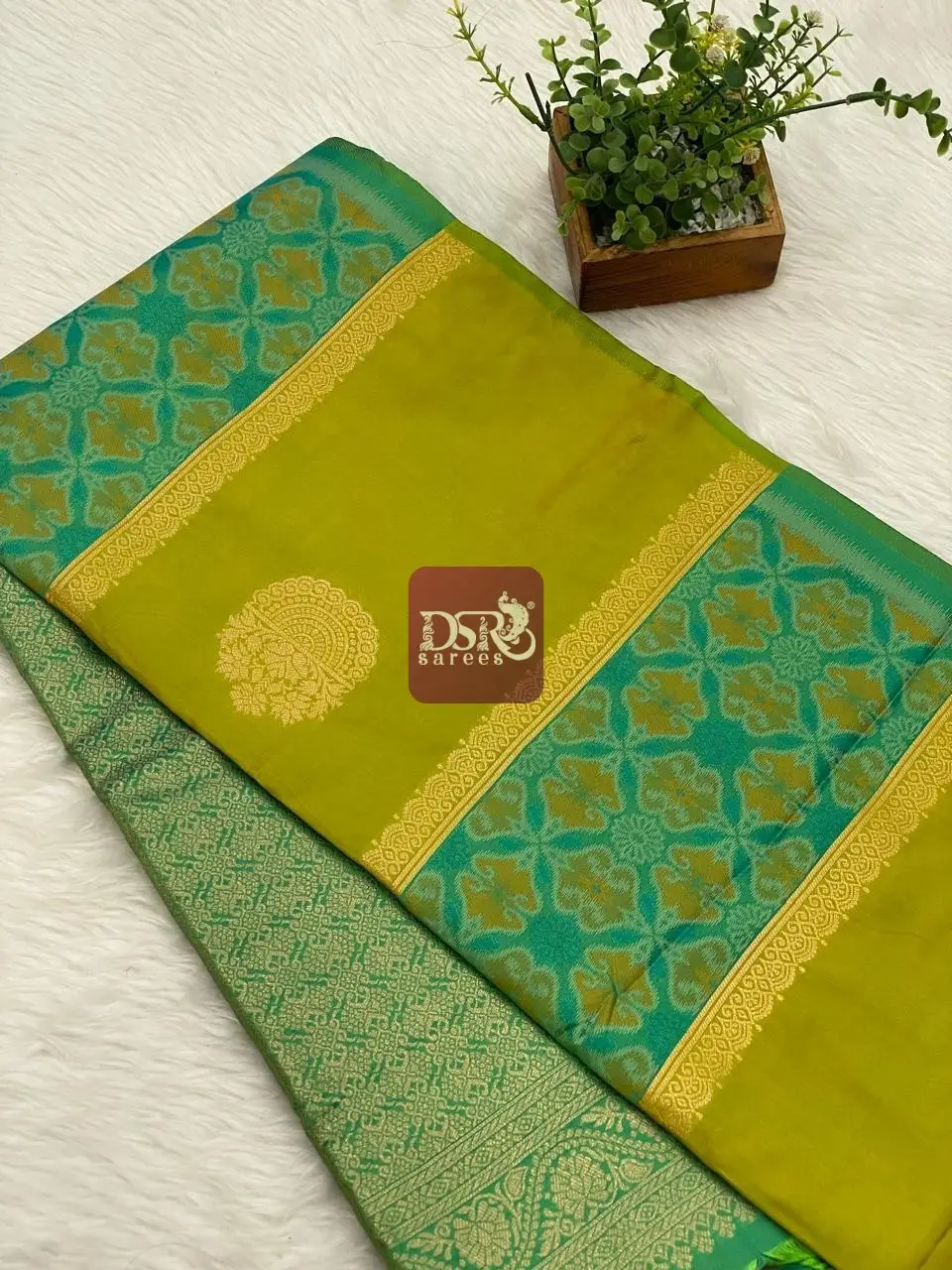 Pochampally Luxury Silk Saree