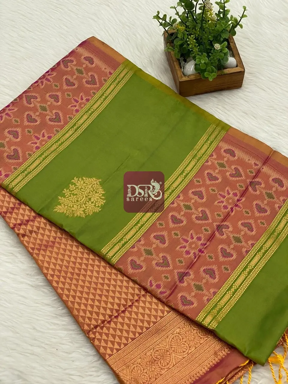 Pochampally Luxury Silk Saree