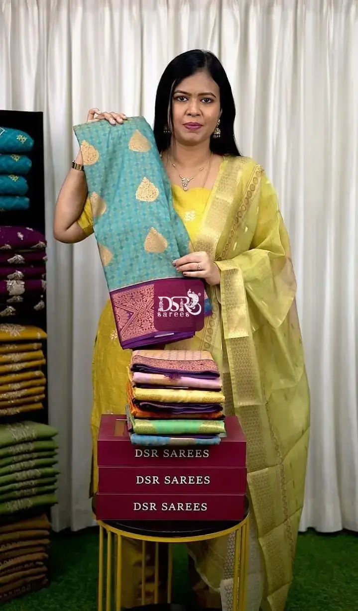 Korvai Border Embose Soft Silk