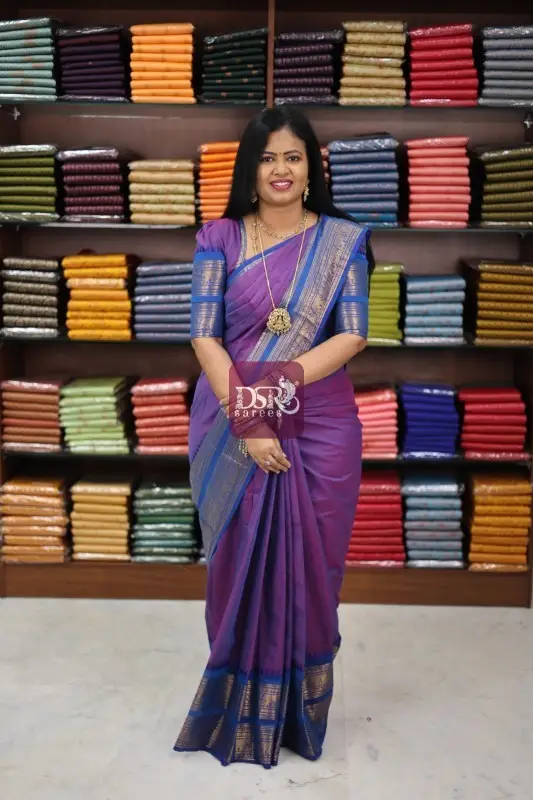 Chettinadu Cotton Sarees W/B