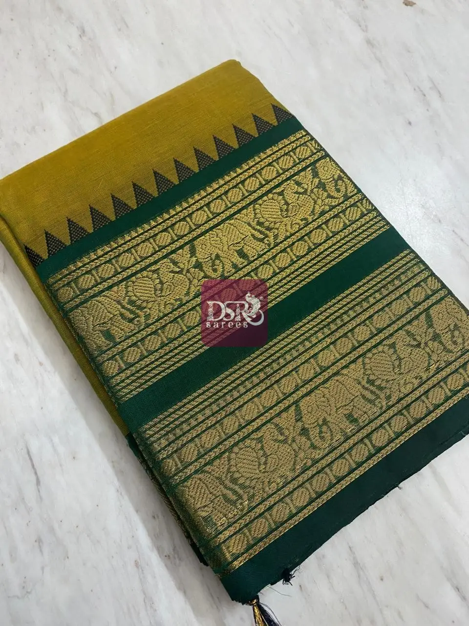 80's Count Chettinadu Sarees W/B