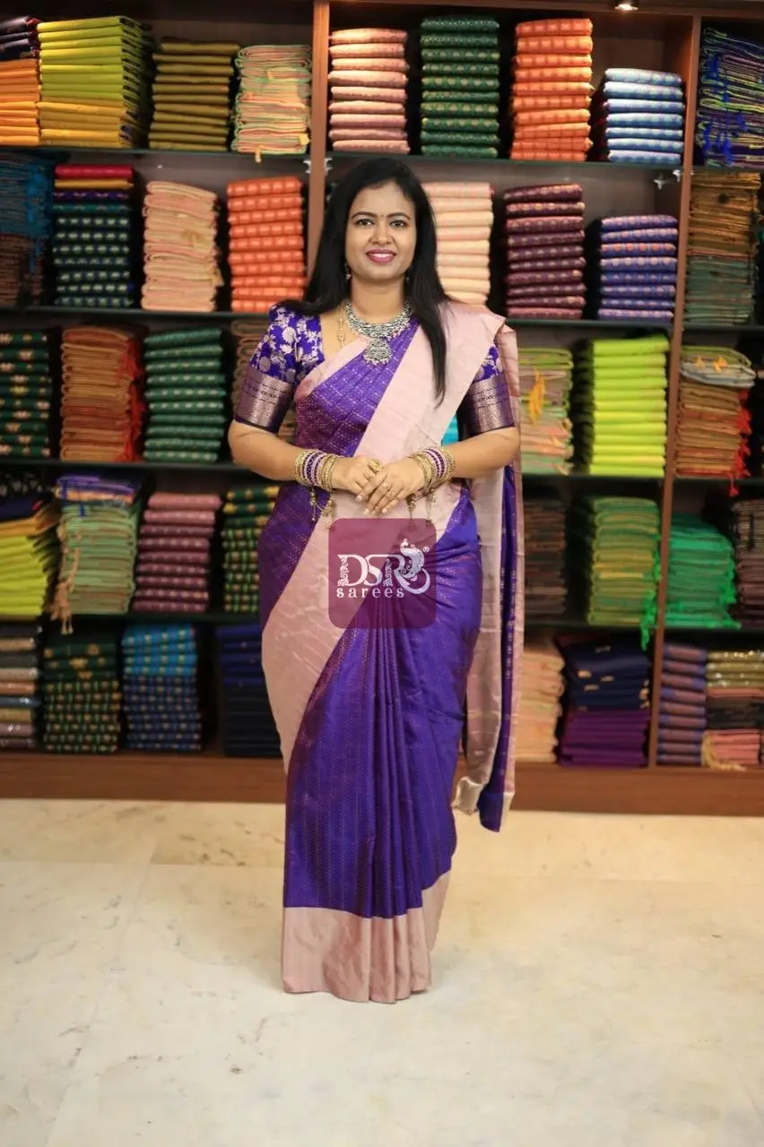 Arani Vairaooshi Soft Silk Saree