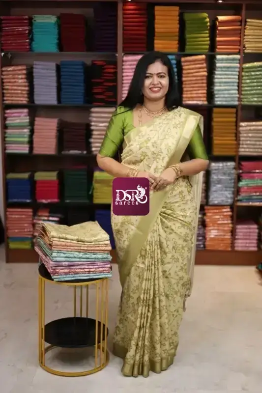 Venpattu Patola Digital Print Saree