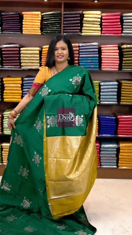 Borderless Emboss Sarees