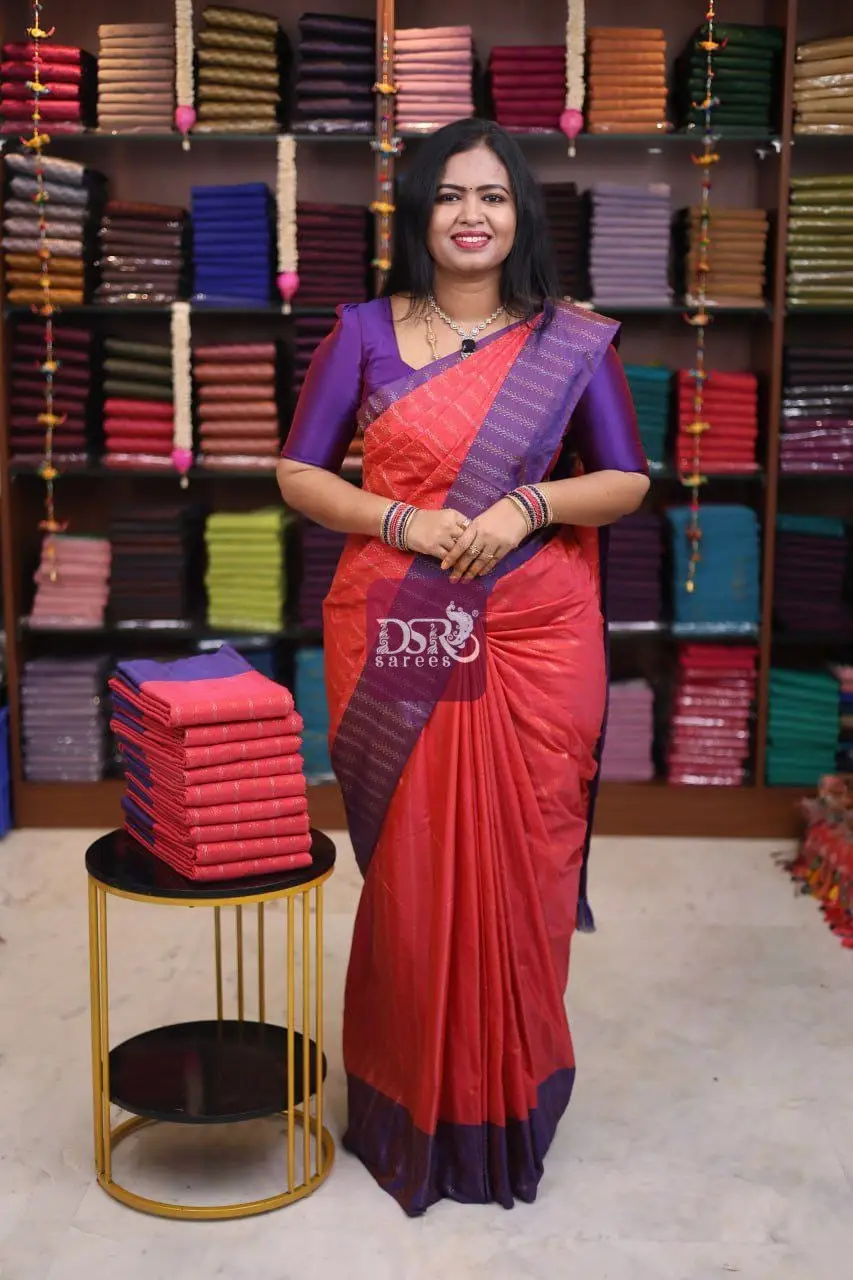 Arani Vairaooshi Soft Silk Saree