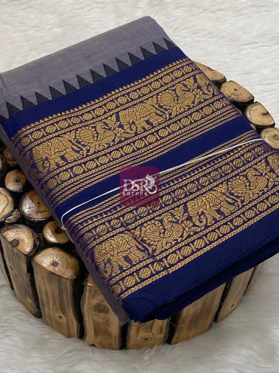 80's Count Chettinadu Sarees W/B