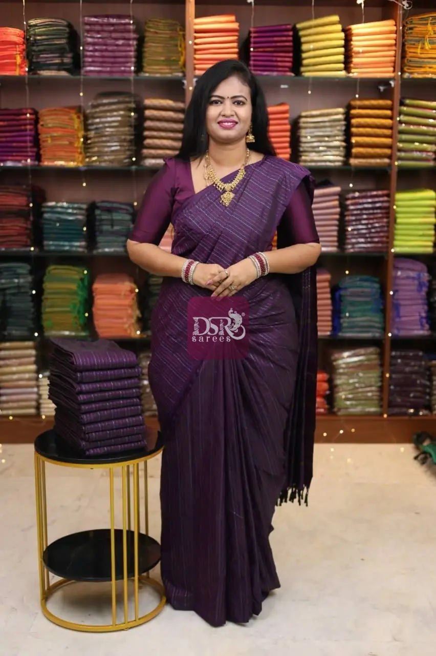 Arani Vairaooshi Soft Silk Saree