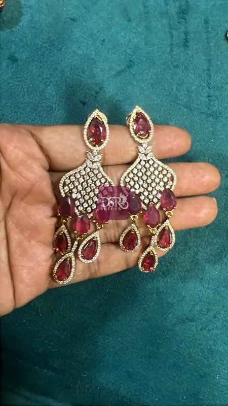 Earings Collections
