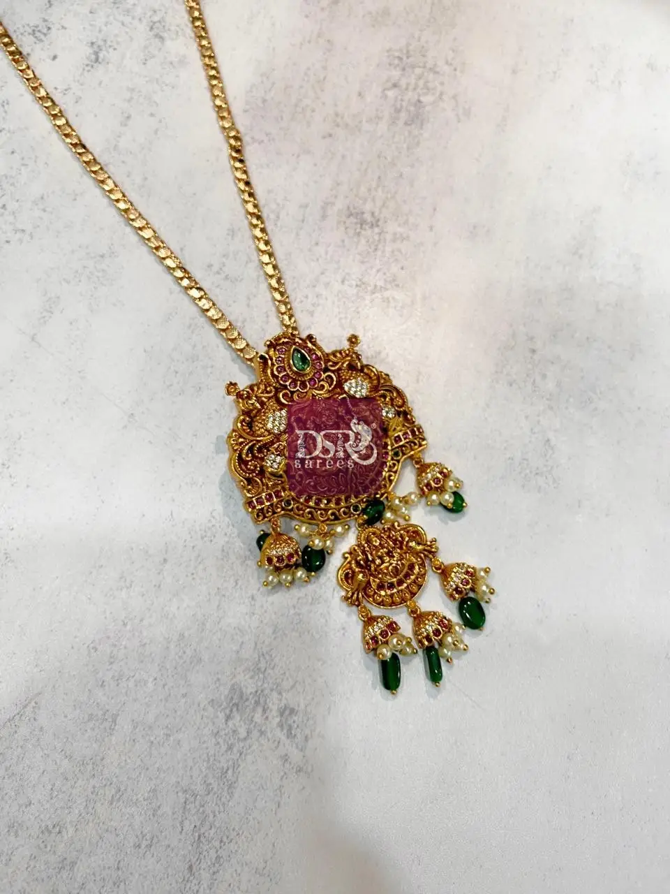 Dolar Chain
