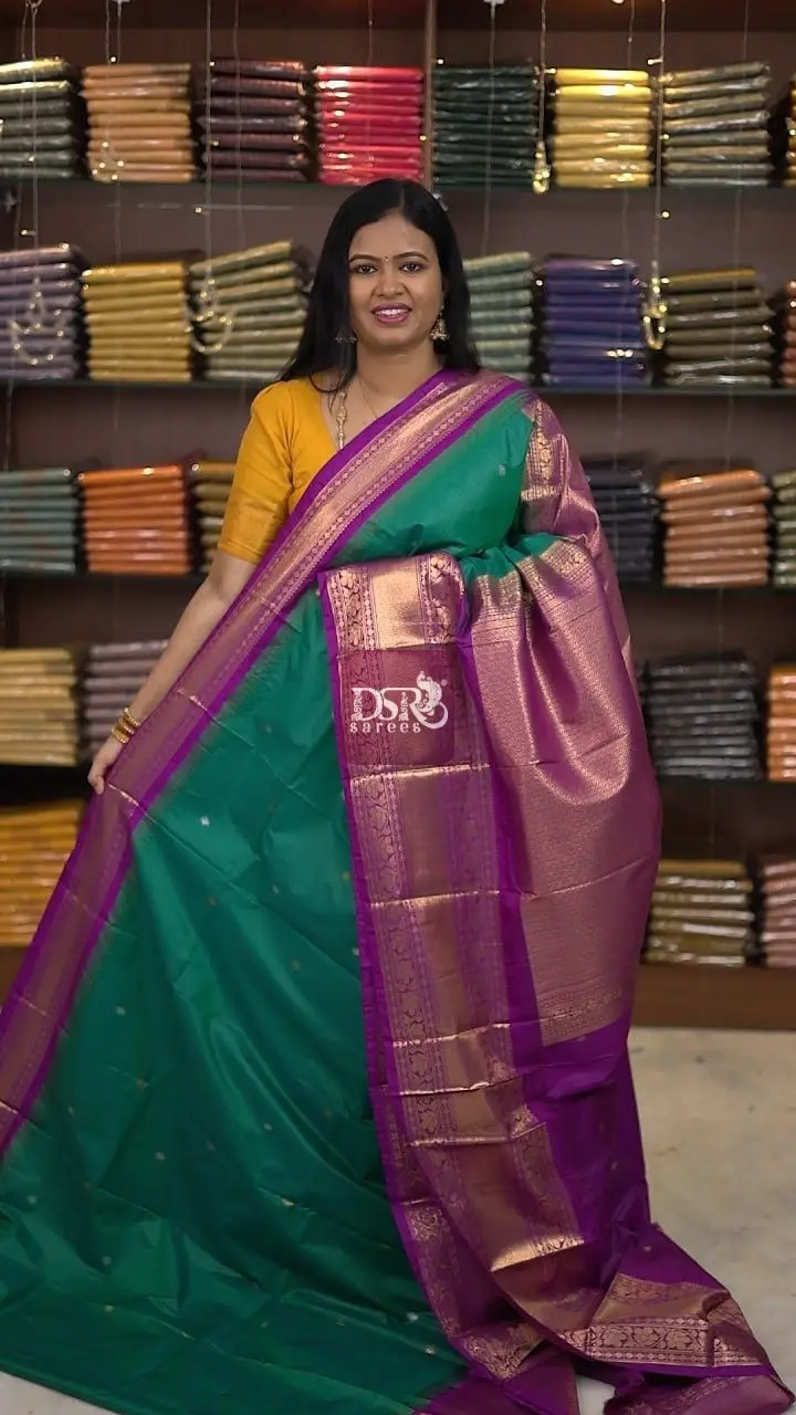 Semi Gadwal Border Sarees