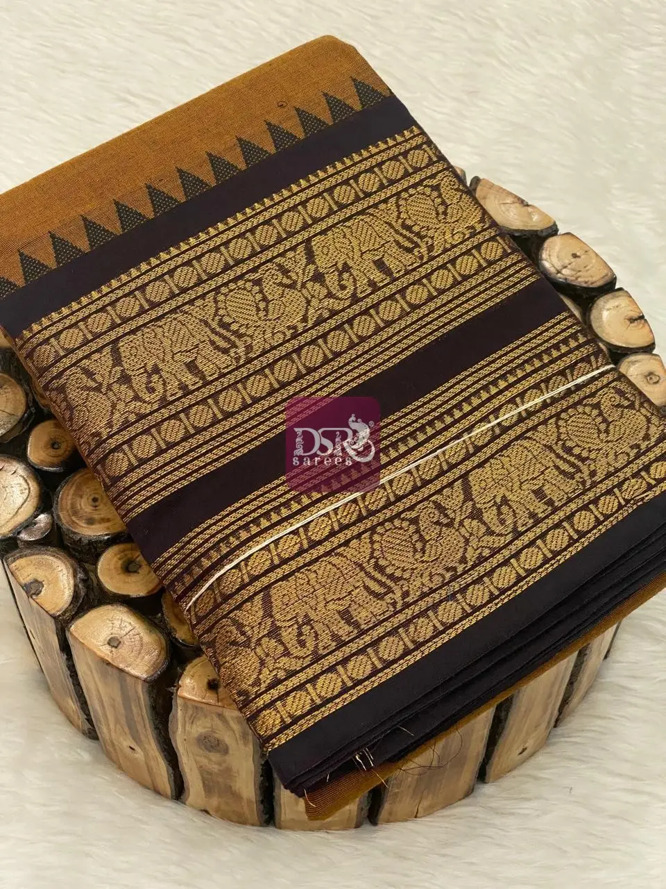 Chettinadu Cotton Sarees W/B