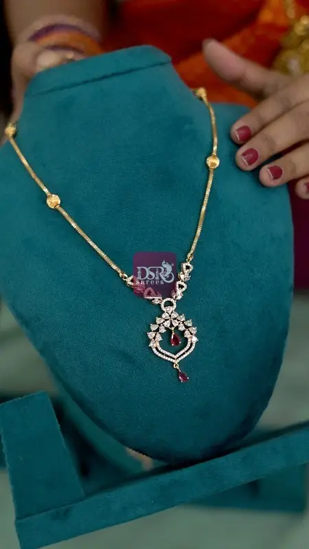 Mini Dolar Chain