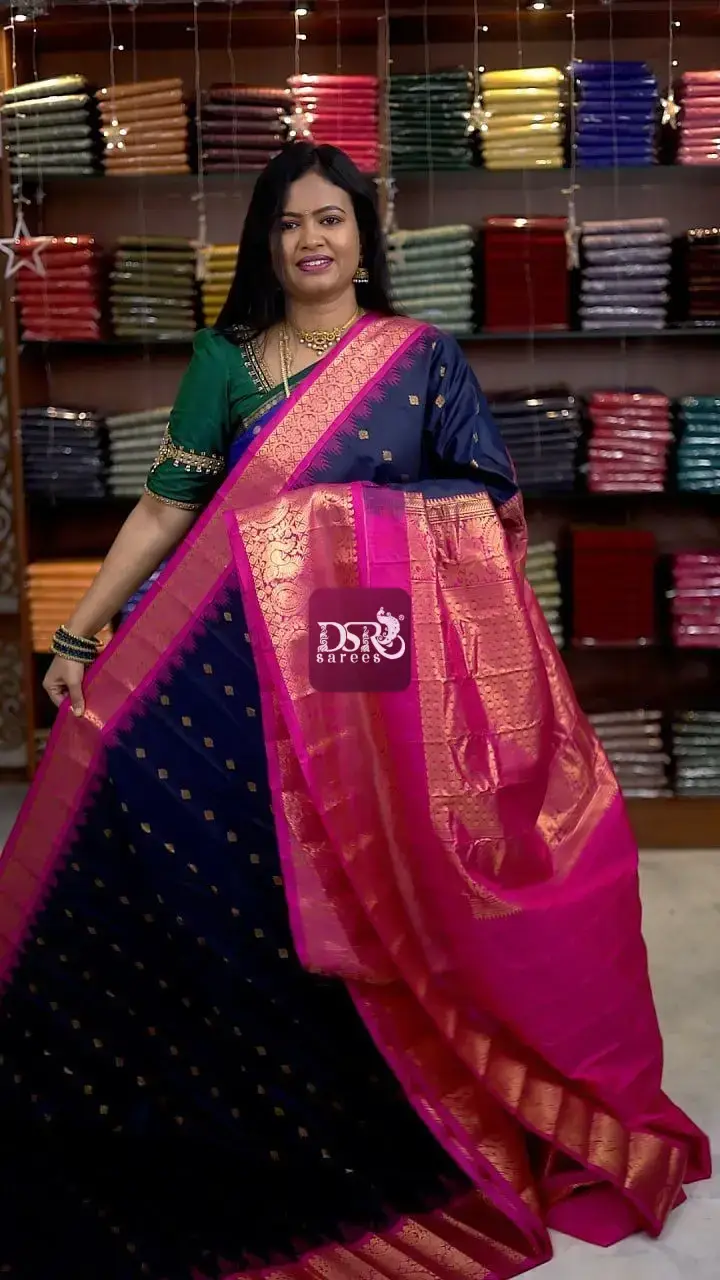 Semi Gadwal Border Sarees
