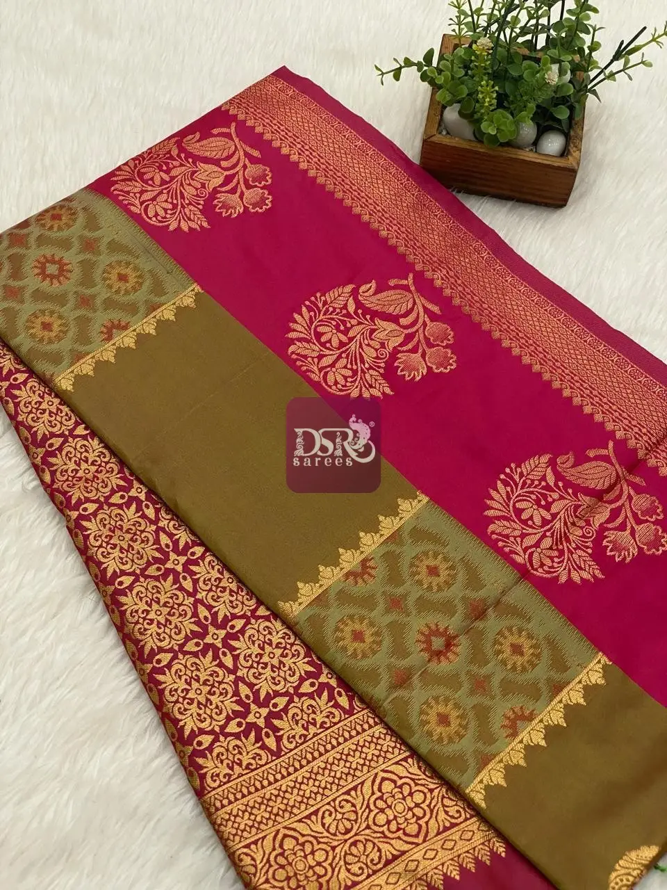 Pochampally Luxury Silk Saree