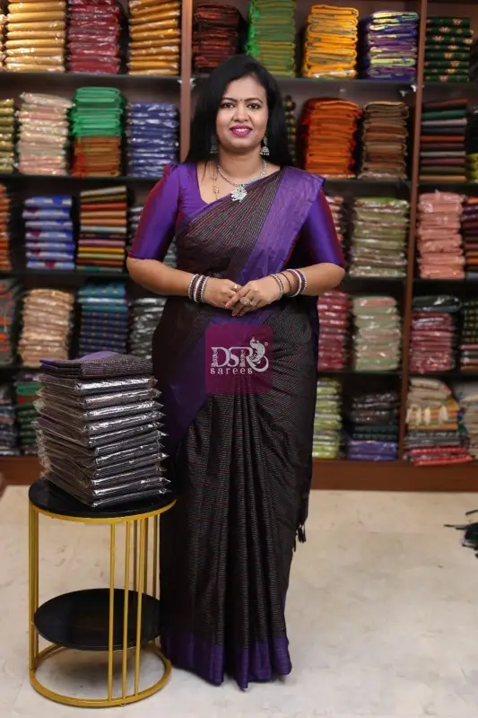 Arani Vairaooshi Velthari Saree