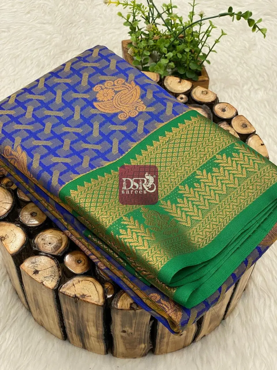 Korvai Border Embose Soft Silk