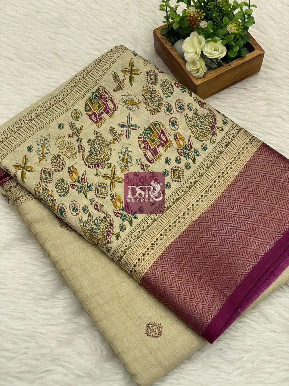 Semi Dola Linen Sarees