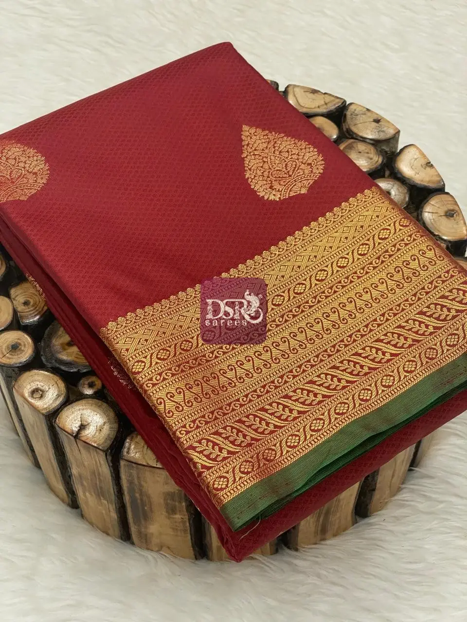 Jacquard Kanchi Pattu Sarees
