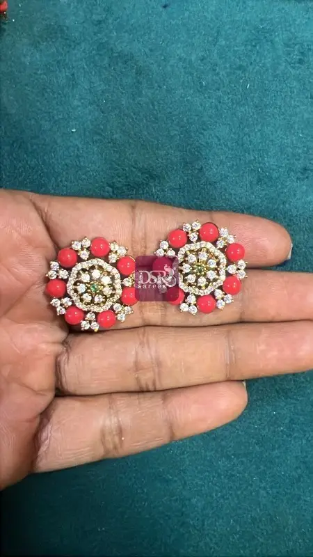Earings Collections