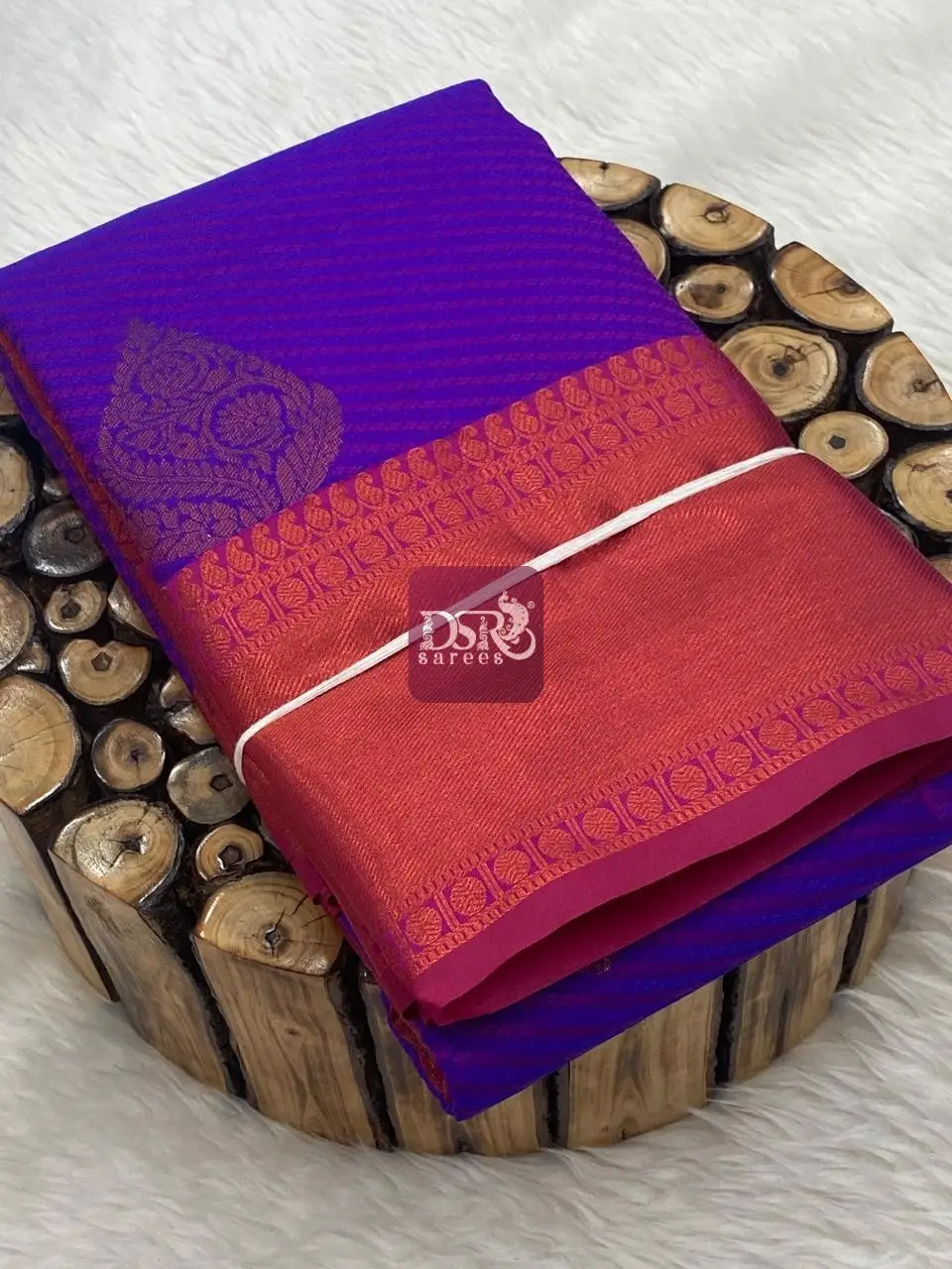 Self Embose Udal Butta Sarees