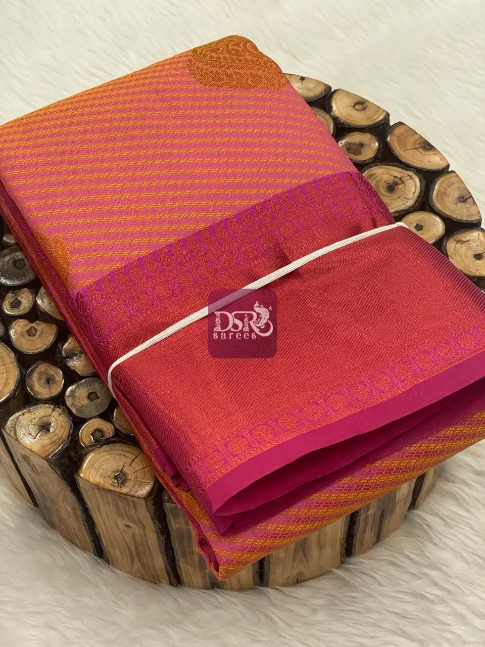 Self Embose Udal Butta Sarees